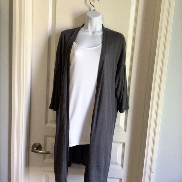 J.Jill grey linen cardigan Size Mrdium - Picture 2 of 4